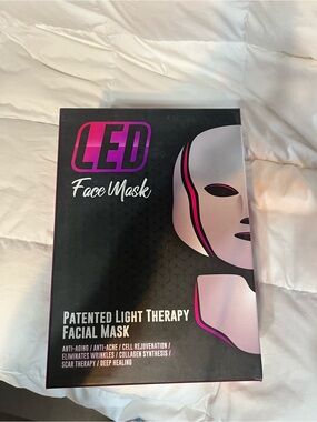 LED Face Mask - light therapy